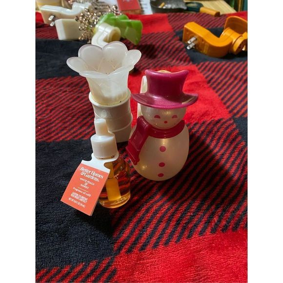 Bath and Body Works Wall Flower Plug in Lot Snowman Pumpkin Snowflakes Total 7 I - Picture 7 of 9